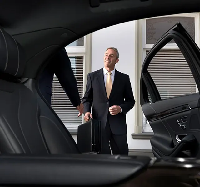 Professional Chauffeur & Car Service in Macon | Luxury Transportation for Business, Corporate & Personal Travel